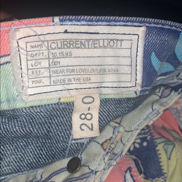 Jeans - Picture 3 of 4